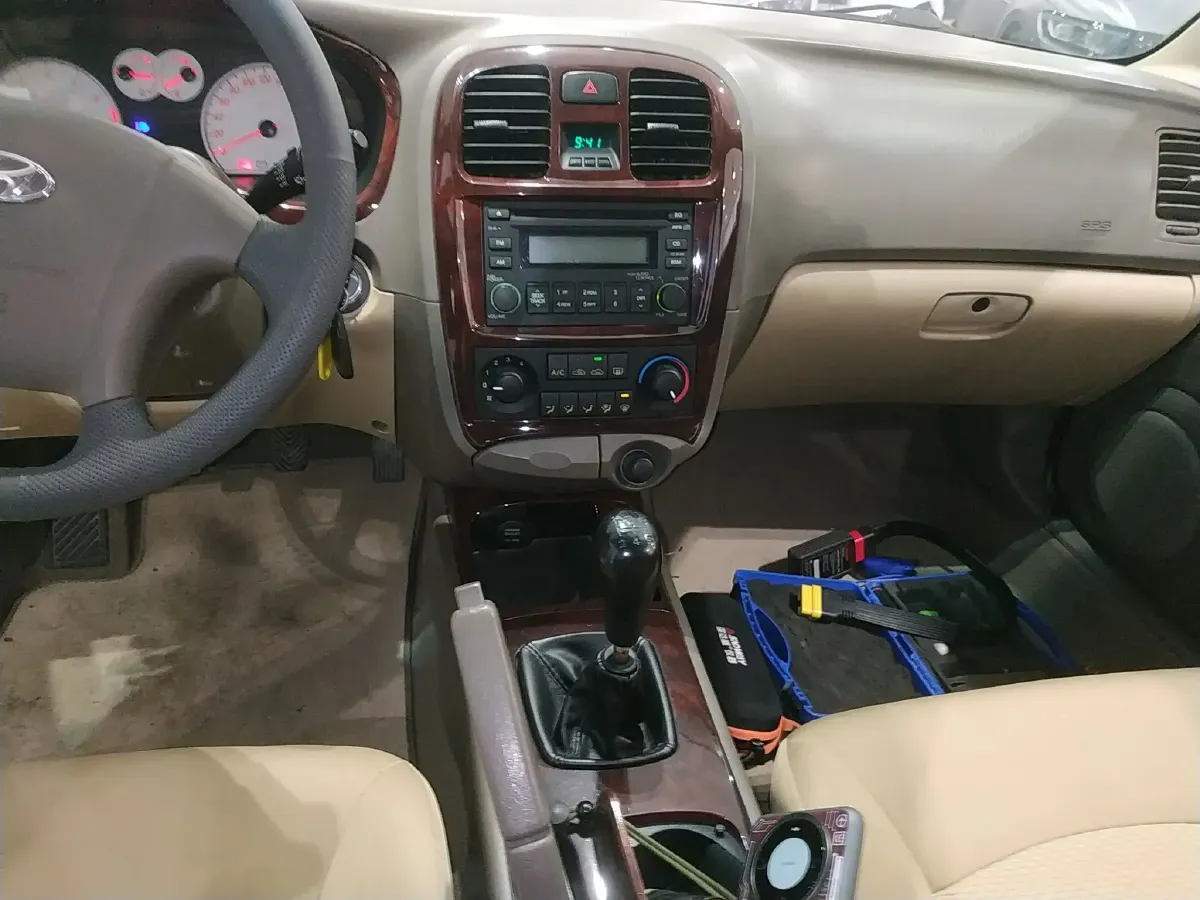 2009 Hyundai MoInca 1.8L 130HP L4 5MT,autocango,china used car exporter,china ev exporter,chinese used car exporter,chinese used ev exporter