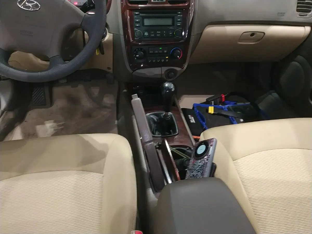 2009 Hyundai MoInca 1.8L 130HP L4 5MT,autocango,china used car exporter,china ev exporter,chinese used car exporter,chinese used ev exporter