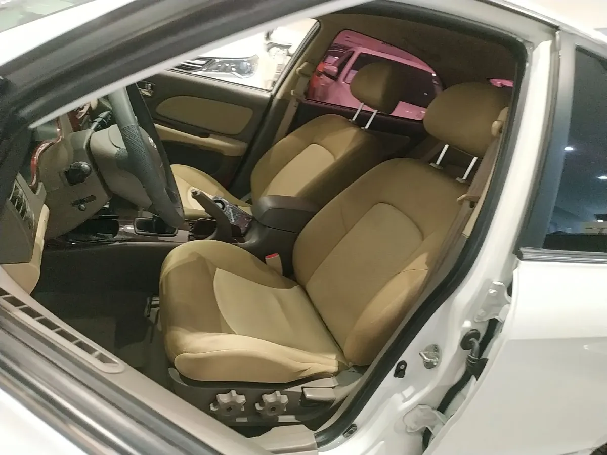 2009 Hyundai MoInca 1.8L 130HP L4 5MT,autocango,china used car exporter,china ev exporter,chinese used car exporter,chinese used ev exporter