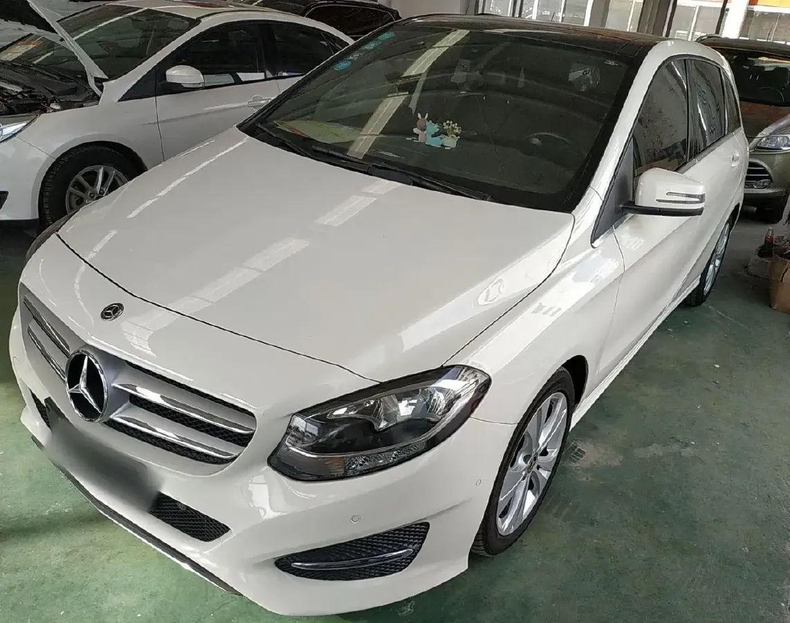 2017 Mercedes-Benz B Class 1.6T 156HP L4 7DCT