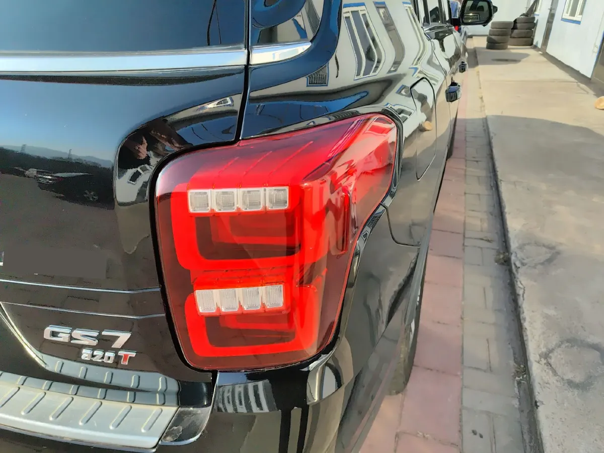 2017 GAC Trumpchi GS7 2.0T 201HP L4 6AT,autocango,china used car exporter,china ev exporter,chinese used car exporter,chinese used ev exporter