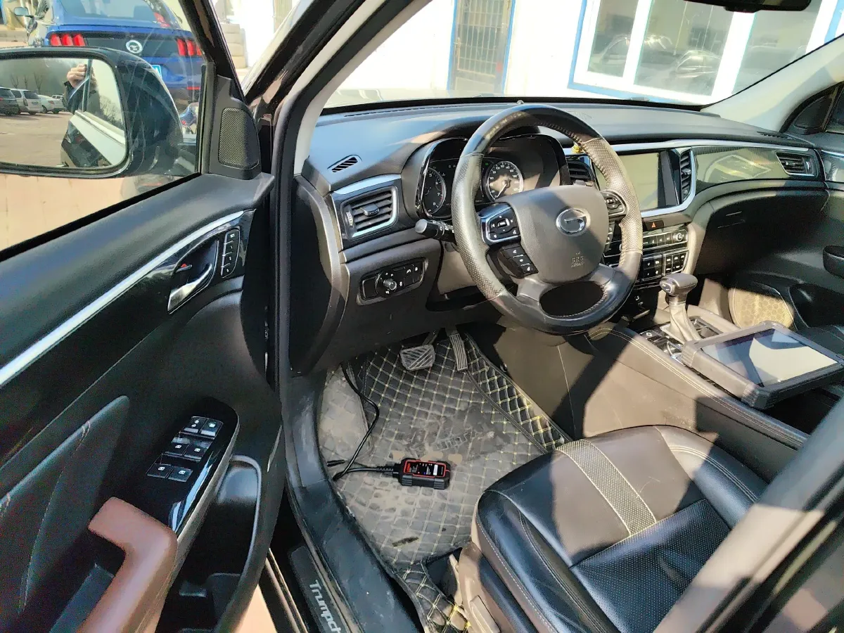 2017 GAC Trumpchi GS7 2.0T 201HP L4 6AT,autocango,china used car exporter,china ev exporter,chinese used car exporter,chinese used ev exporter