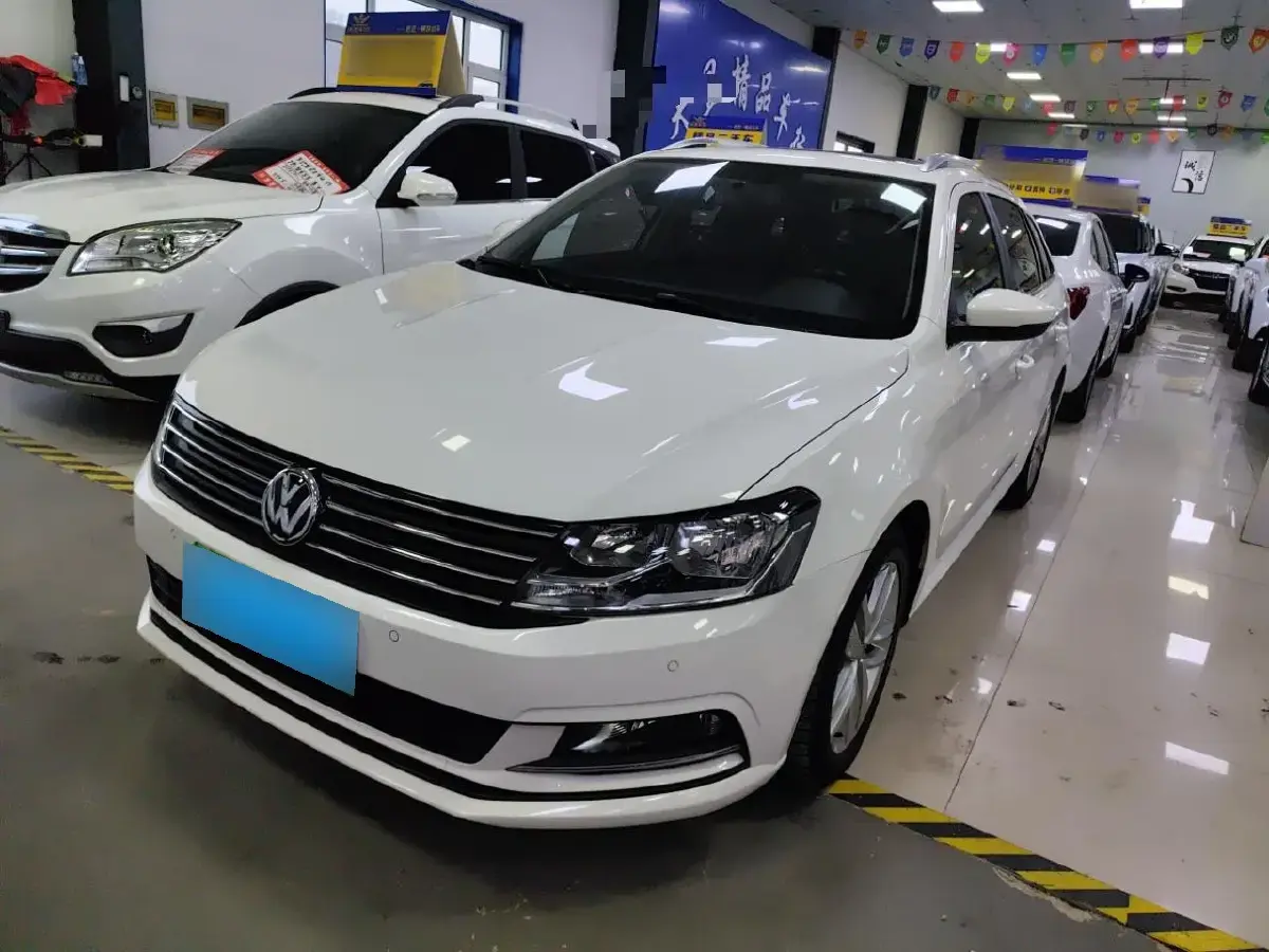 2017 Volkswagen Gran Lavida 1.4T 131HP L4 7DCT