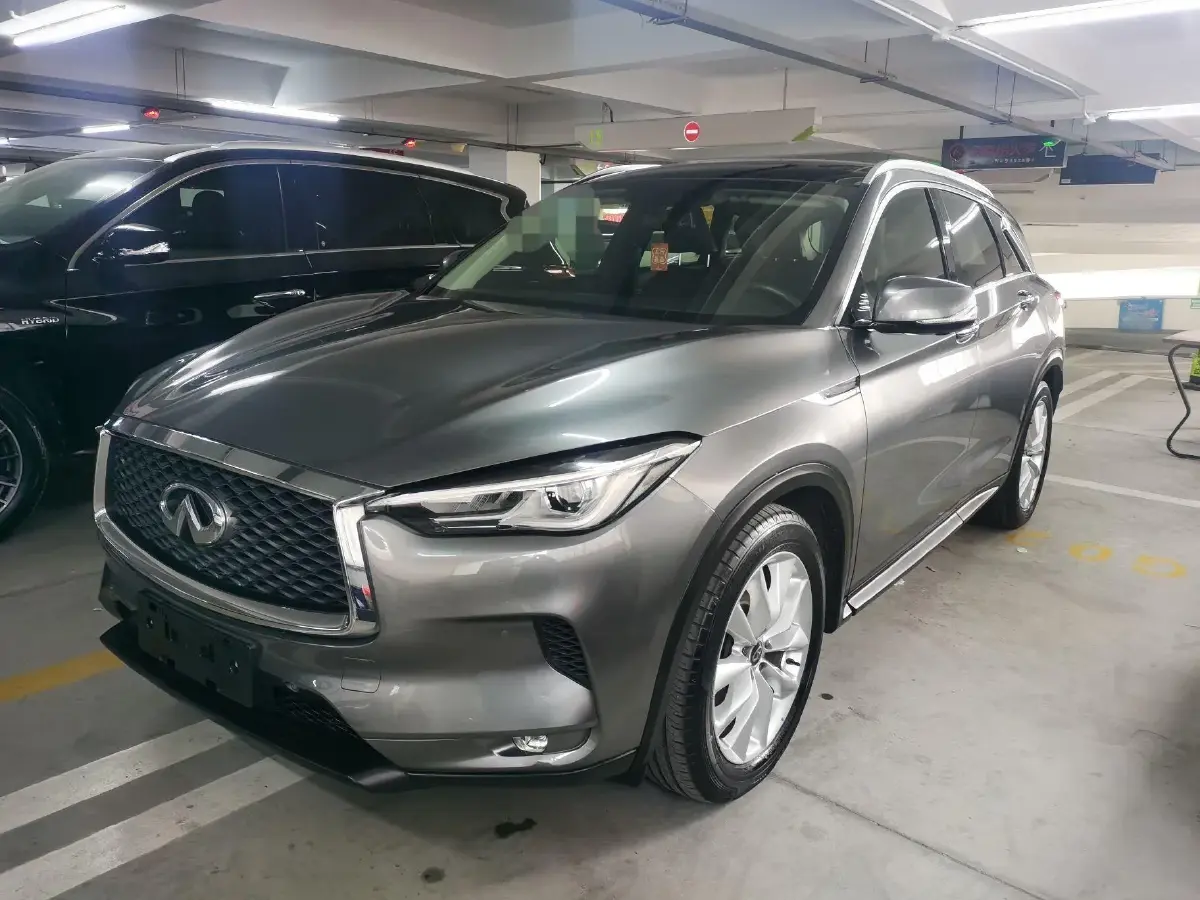 2018 Infiniti QX50 2.0T 272HP L4 CVT