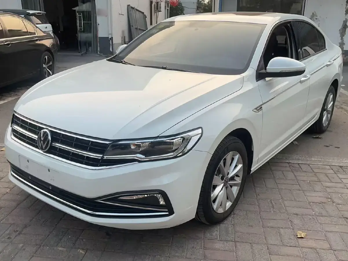 2021 Volkswagen Bora 1.2T 116HP L4 7DCT 2021 Volkswagen Bora 1.2T 116HP L4 7DCT