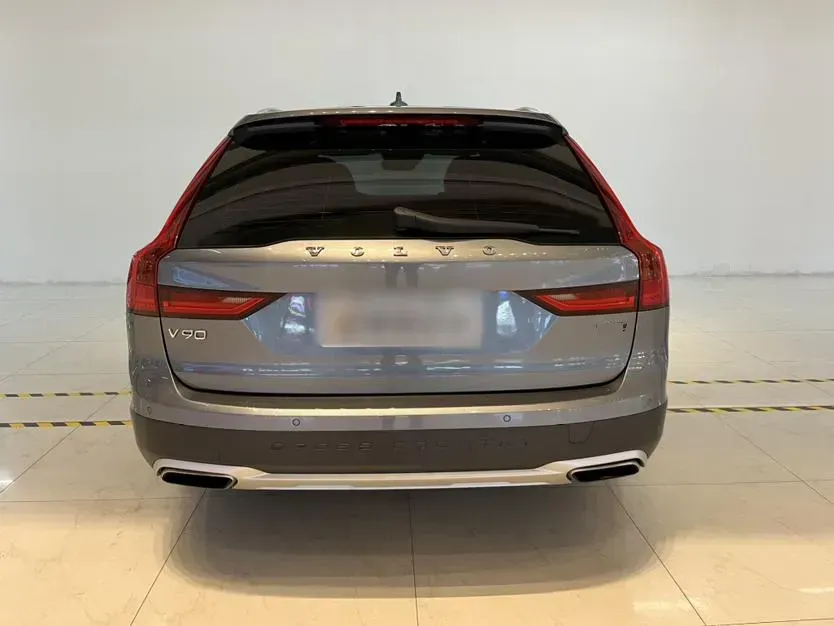 2017 Volvo V90 2.0T 254HP L4 8AT,autocango,china used car exporter,china ev exporter,chinese used car exporter,chinese used ev exporter