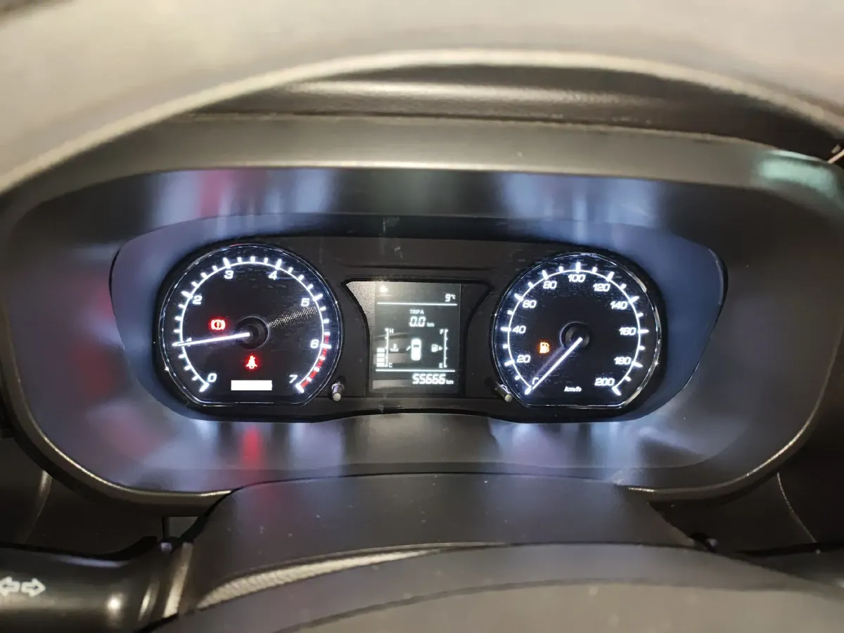 2018 ChangAn Oshan X70A 1.5L 107HP L4 5MT,autocango,china used car exporter,china ev exporter,chinese used car exporter,chinese used ev exporter