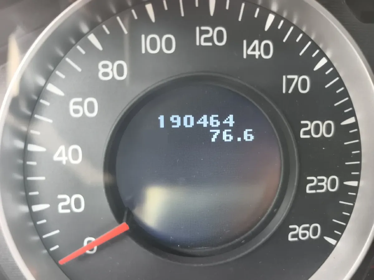 2012 Volvo S80L 2.0T 240HP L4 6DCT,autocango,china used car exporter,china ev exporter,chinese used car exporter,chinese used ev exporter