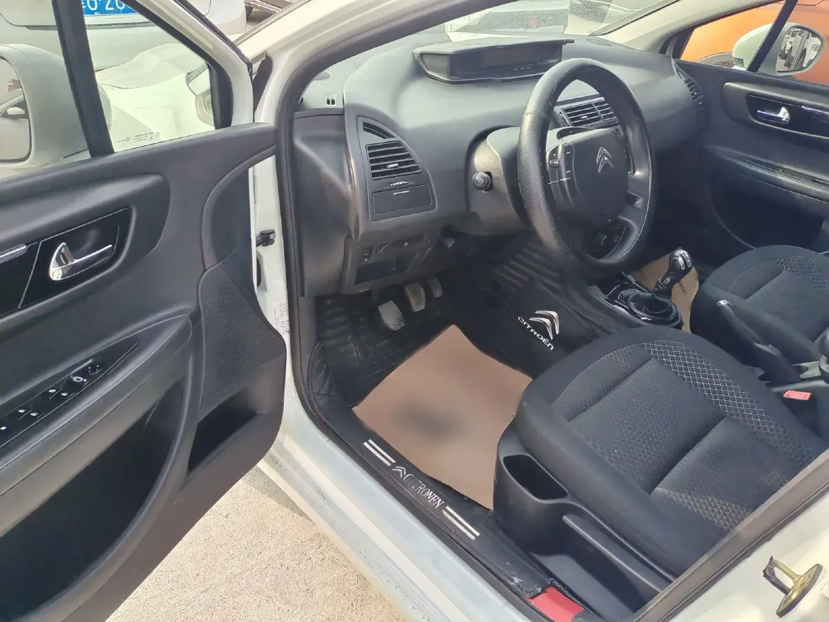 2013 Citroen C-Quatre 1.6L 117HP L4 5MT,autocango,china used car exporter,china ev exporter,chinese used car exporter,chinese used ev exporter