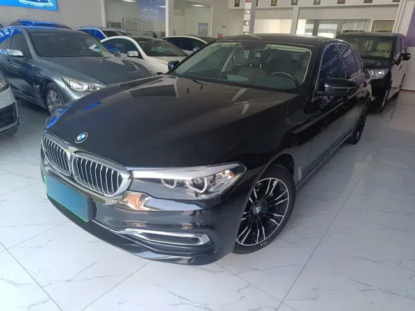 2019 BMW 5 Series 2.0T 184HP L4 8AT