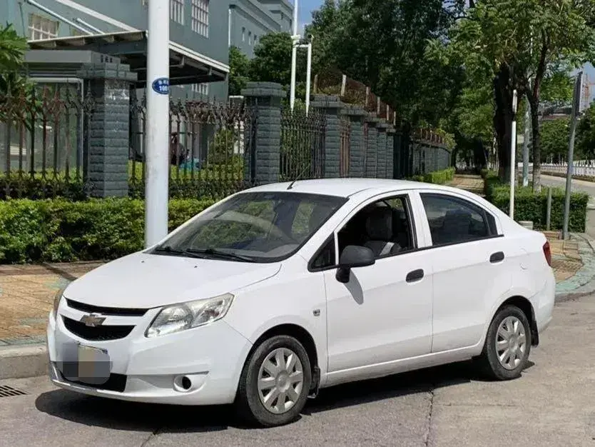 2013 Chevrolet Sail 1.2L 87HP L4 5MT