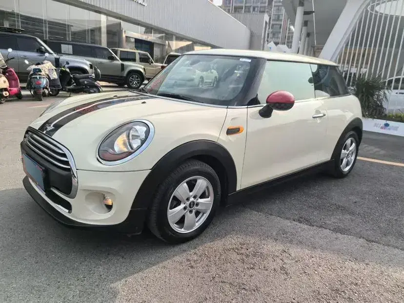 2016 MINI MINI 1.2T 102HP L3 6AT