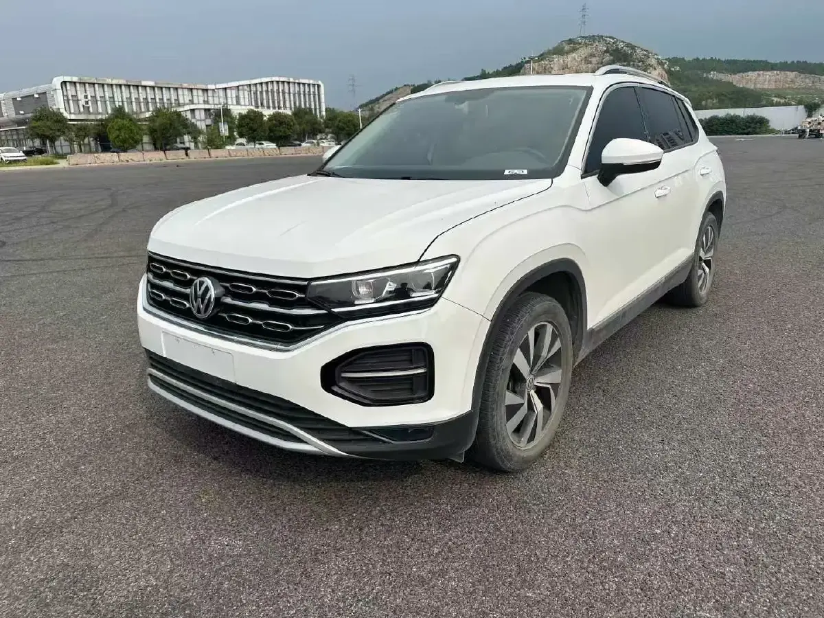 2019 Volkswagen Tharu 1.4T 150HP L4 7DCT