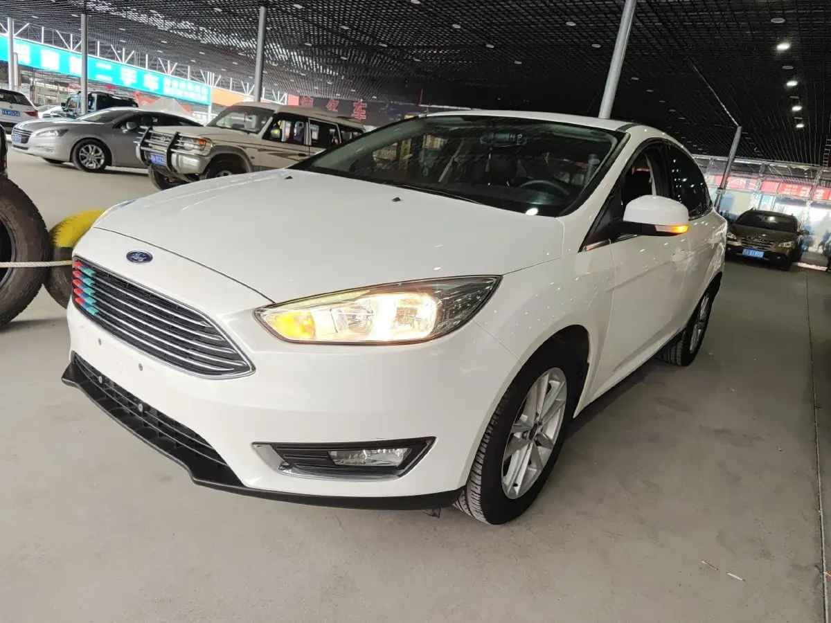 2018 Ford Focus 1.5T 181HP L4 6AT