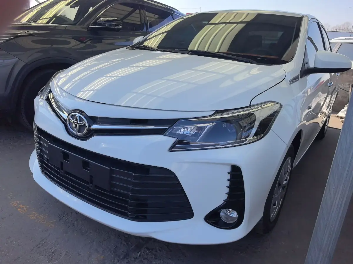 2022 Toyota Vios 1.5L 112HP L4 CVT
