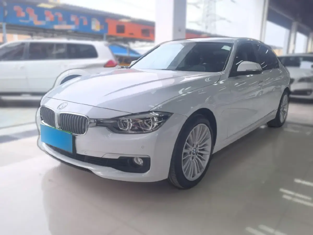 2018 BMW 3 Series 2.0T 184HP L4 8AT