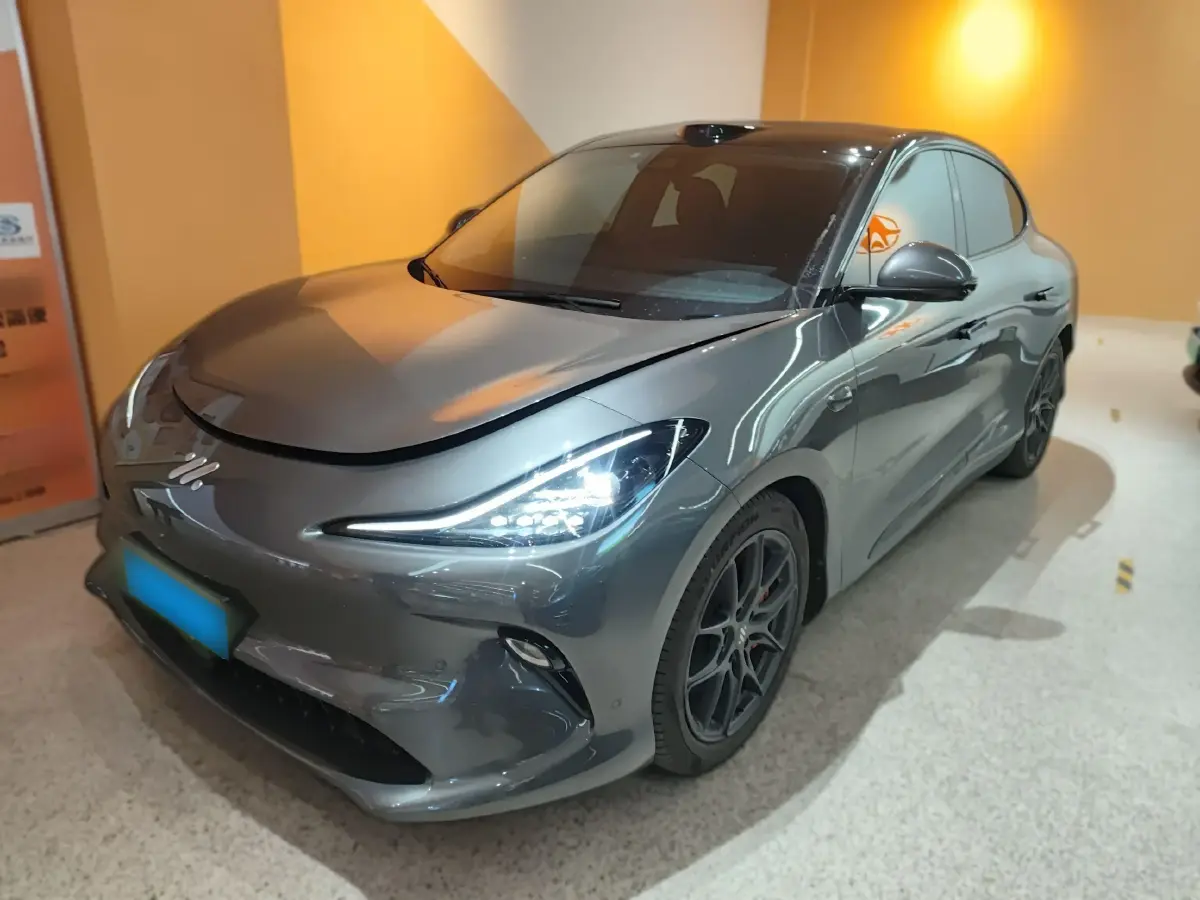 2025 IM LS6 BEV 100KWH