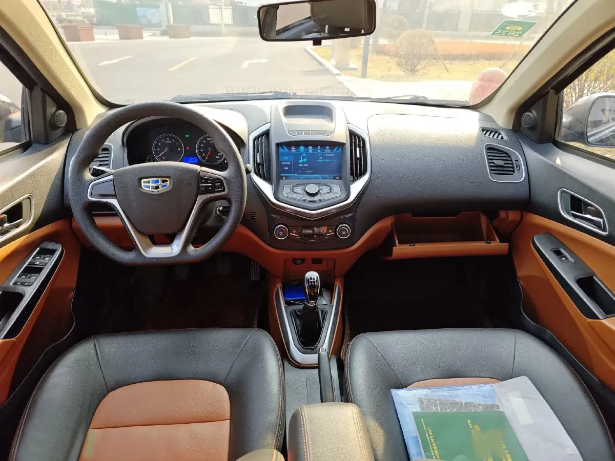 2016 Geely KingKong 1.5L 102HP L4 5MT,autocango,china used car exporter,china ev exporter,chinese used car exporter,chinese used ev exporter