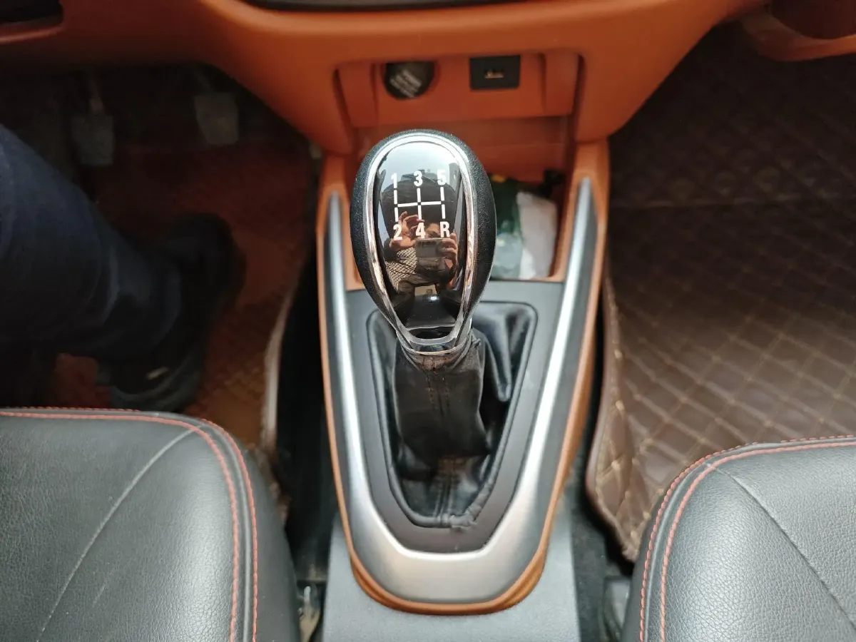 2016 Geely KingKong 1.5L 102HP L4 5MT,autocango,china used car exporter,china ev exporter,chinese used car exporter,chinese used ev exporter