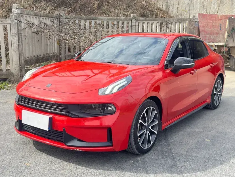 2019 LYNK&CO 03 1.5T 180HP L3 7DCT