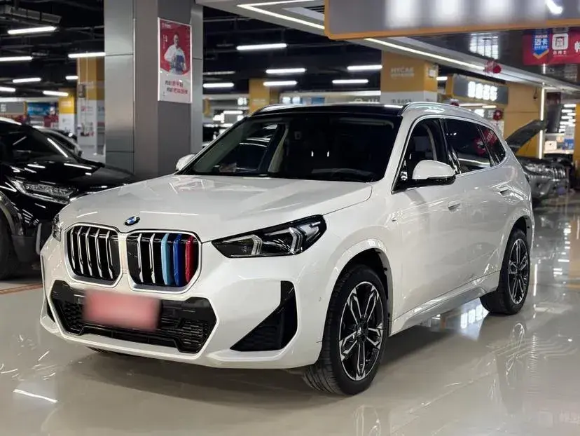 2023 BMW X1 2.0T 204HP L4 7DCT
