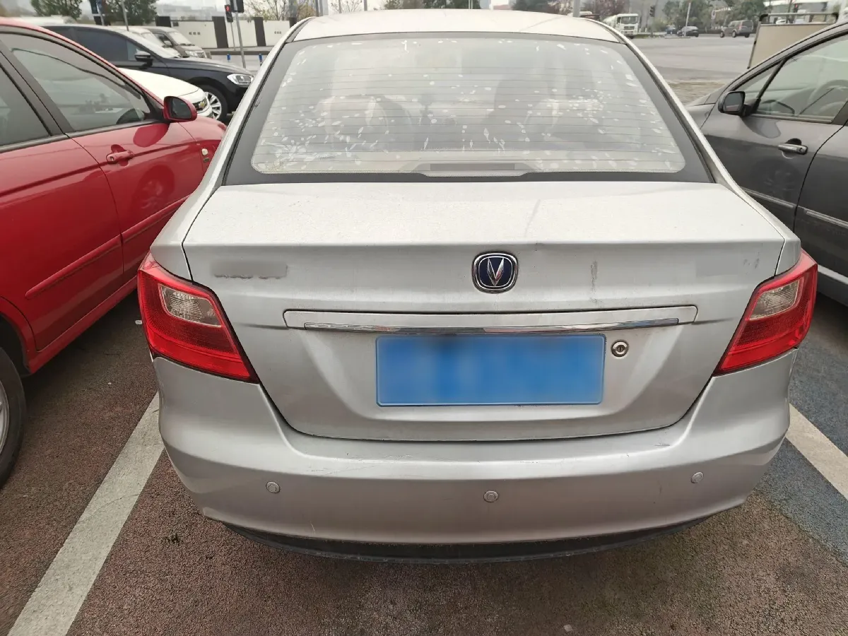 2012 ChangAn Alsvin V3 1.3L 94HP L4 5MT,autocango,china used car exporter,china ev exporter,chinese used car exporter,chinese used ev exporter