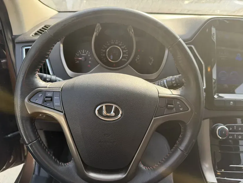 2016 HawTai Santafe 1.5T 156HP L4 6MT,autocango,china used car exporter,china ev exporter,chinese used car exporter,chinese used ev exporter