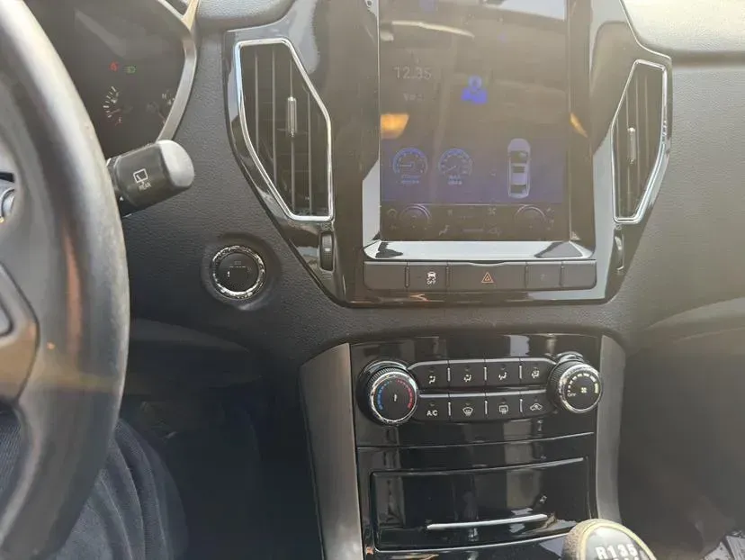 2016 HawTai Santafe 1.5T 156HP L4 6MT,autocango,china used car exporter,china ev exporter,chinese used car exporter,chinese used ev exporter