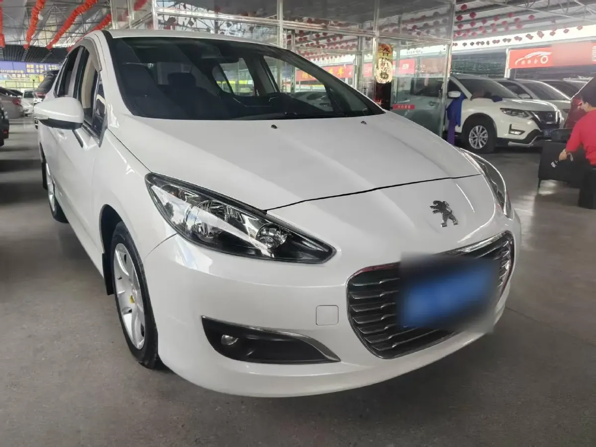 2014 Peugeot 308 1.6L 117HP L4 4AT,autocango,china used car exporter,china ev exporter,chinese used car exporter,chinese used ev exporter