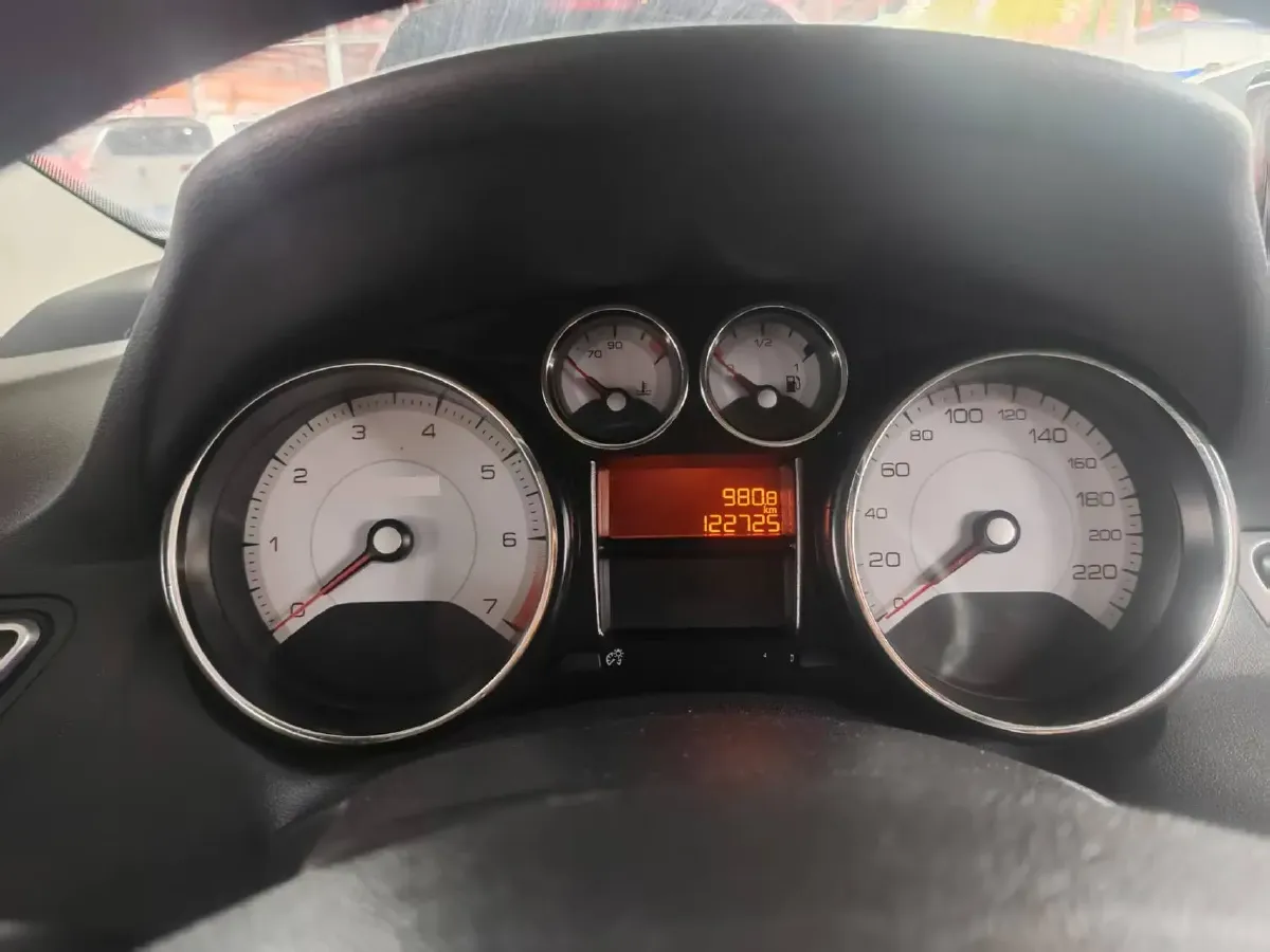 2014 Peugeot 308 1.6L 117HP L4 4AT,autocango,china used car exporter,china ev exporter,chinese used car exporter,chinese used ev exporter