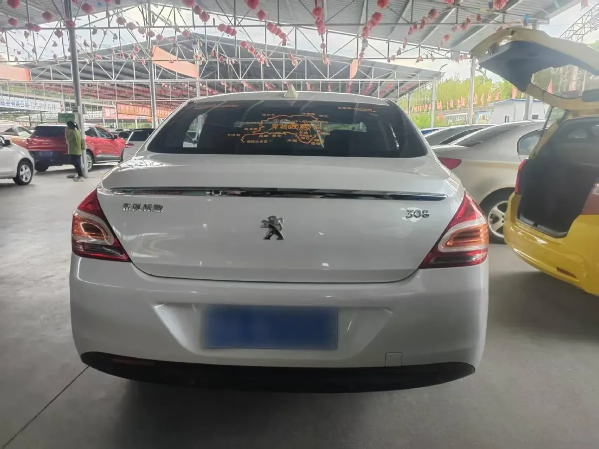 2014 Peugeot 308 1.6L 117HP L4 4AT,autocango,china used car exporter,china ev exporter,chinese used car exporter,chinese used ev exporter