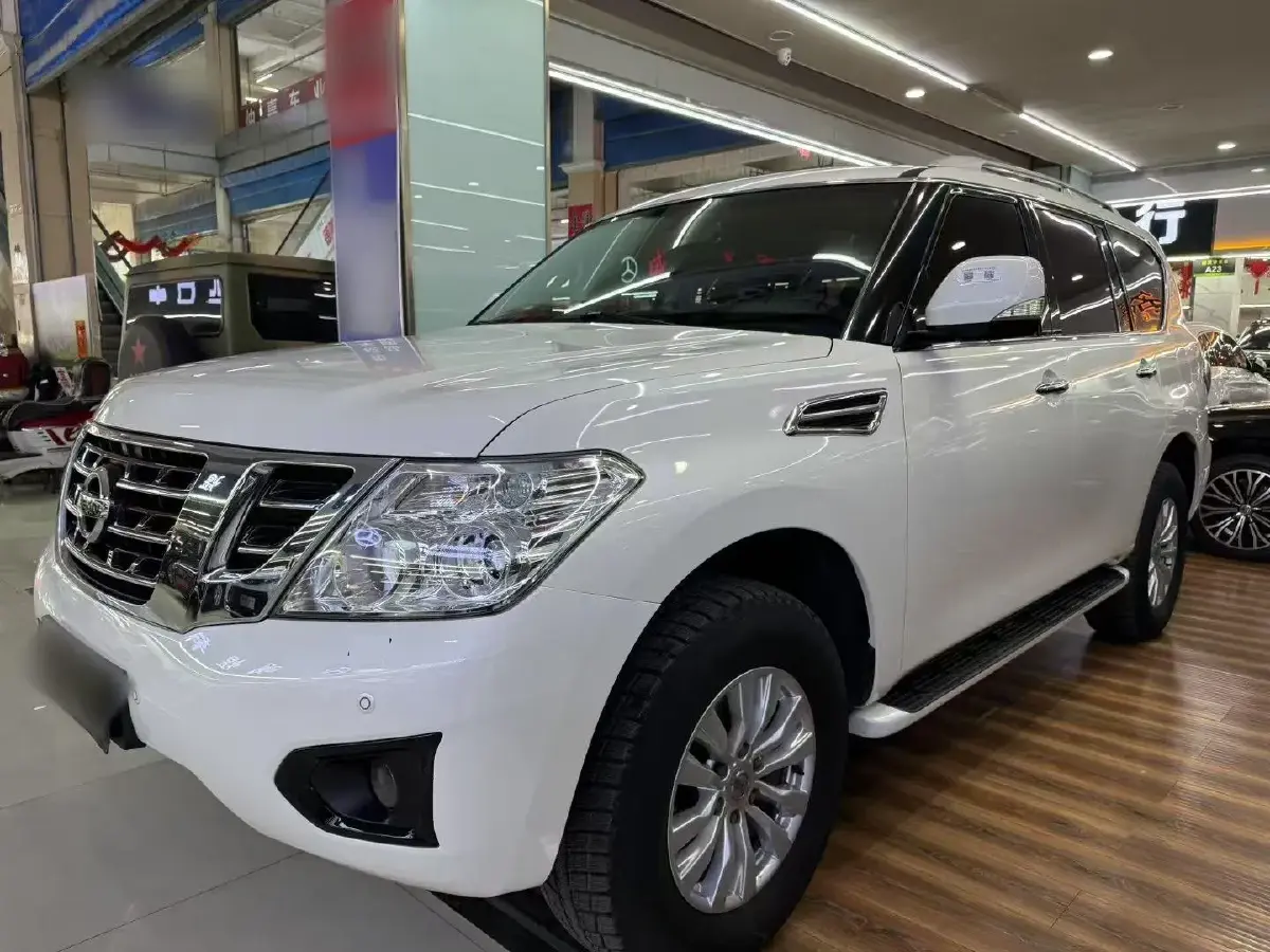 2004 Nissan Patrol 4.8L 252HP L6 5AT