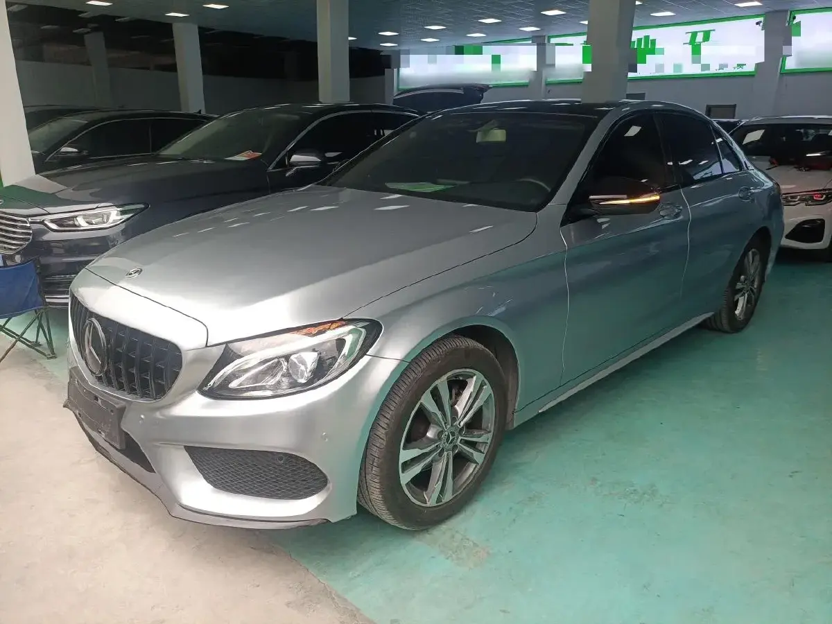 2017 Mercedes-Benz C Class 2.0T 184HP L4 9AT