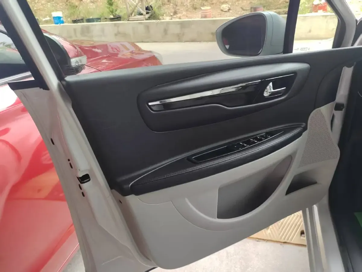 2013 Citroen C-Quatre 1.6L 117HP L4 4AT,autocango,china used car exporter,china ev exporter,chinese used car exporter,chinese used ev exporter