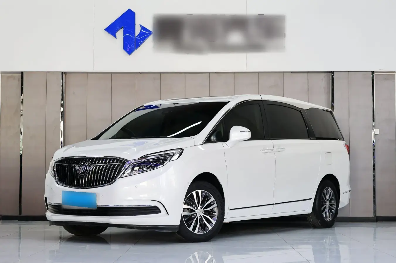 2017 Buick GL8 2.0T 260HP L4 6AT