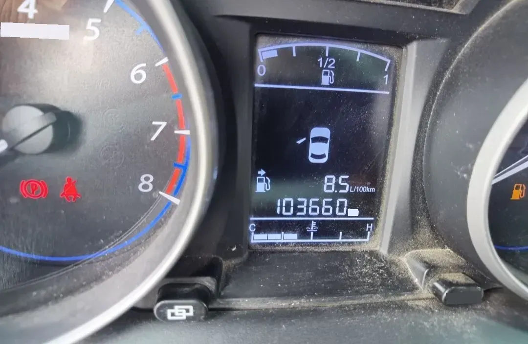 2015 DongFeng Forthing Joyear X5 1.6L 122HP L4 5MT,autocango,china used car exporter,china ev exporter,chinese used car exporter,chinese used ev exporter