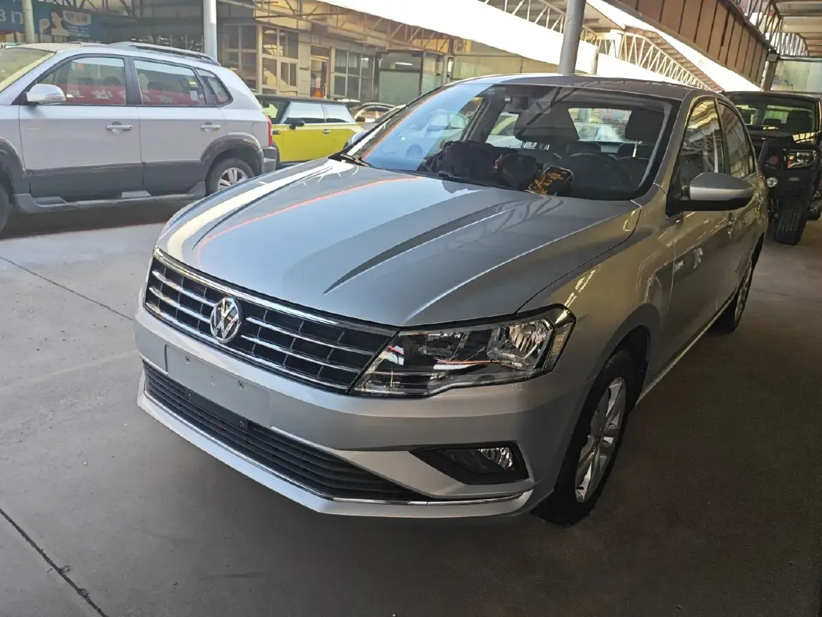 2017 Volkswagen Jetta 1.5L 110HP L4 6AT