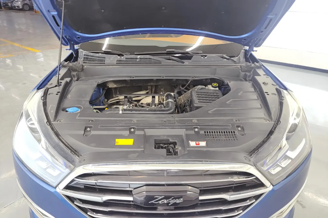 2017 Zotye T300 1.5T 144HP L4 CVT,autocango,china used car exporter,china ev exporter,chinese used car exporter,chinese used ev exporter