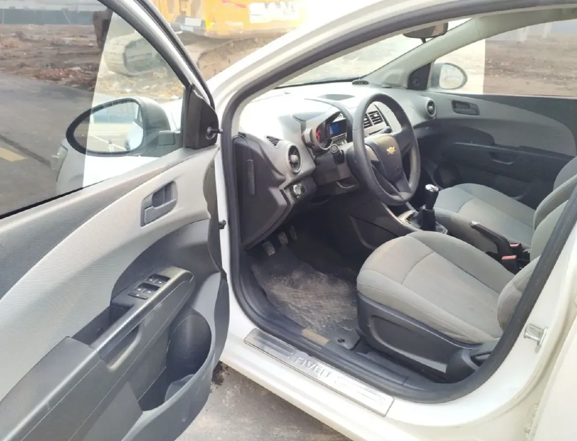 2011 Chevrolet Aveo 1.4L 103HP L4 5MT,autocango,china used car exporter,china ev exporter,chinese used car exporter,chinese used ev exporter