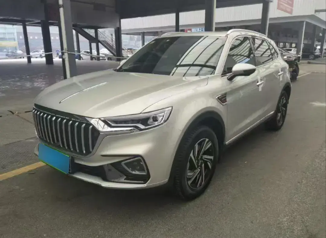 2022 HongQi HS5 2.0T 224HP L4 6AT
