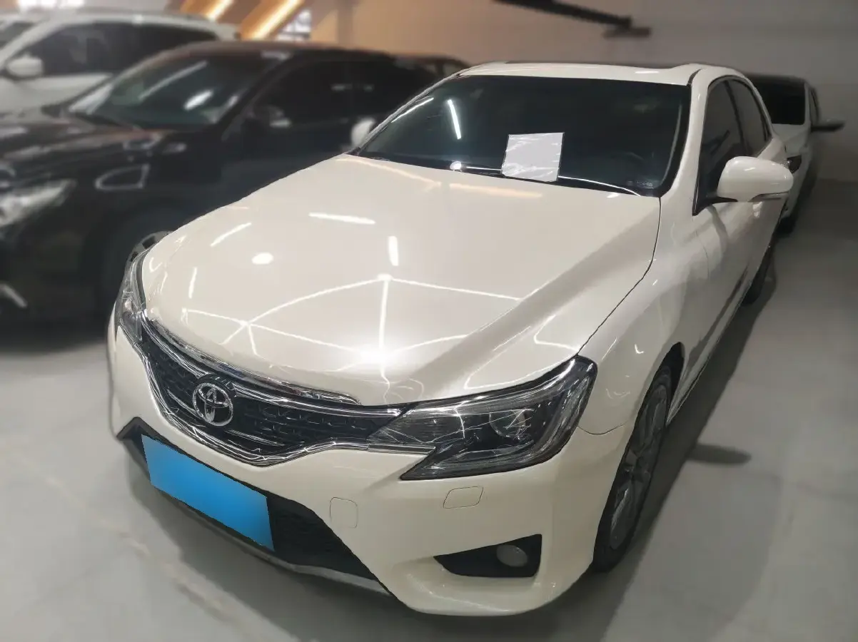 2013 Toyota Reiz 2.5L 193HP V6 6AT