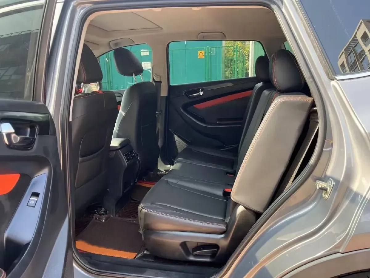 2021 DongFeng Fengon Fengon 580 1.5T 150HP L4 CVT,autocango,china used car exporter,china ev exporter,chinese used car exporter,chinese used ev exporter