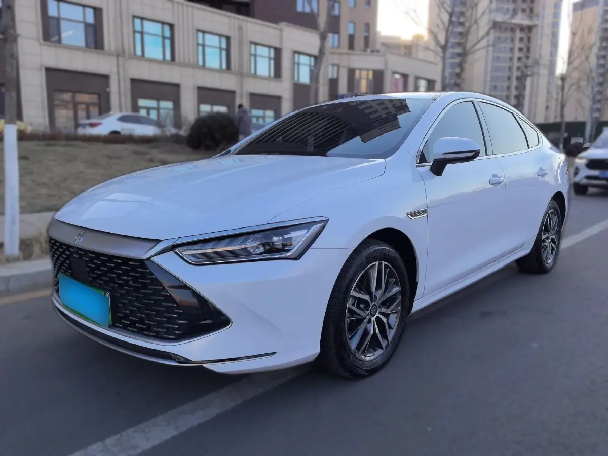 2021 BYD Qin Plus 1.5L 110HP L4 E-CVT PHEV 18.32KWH