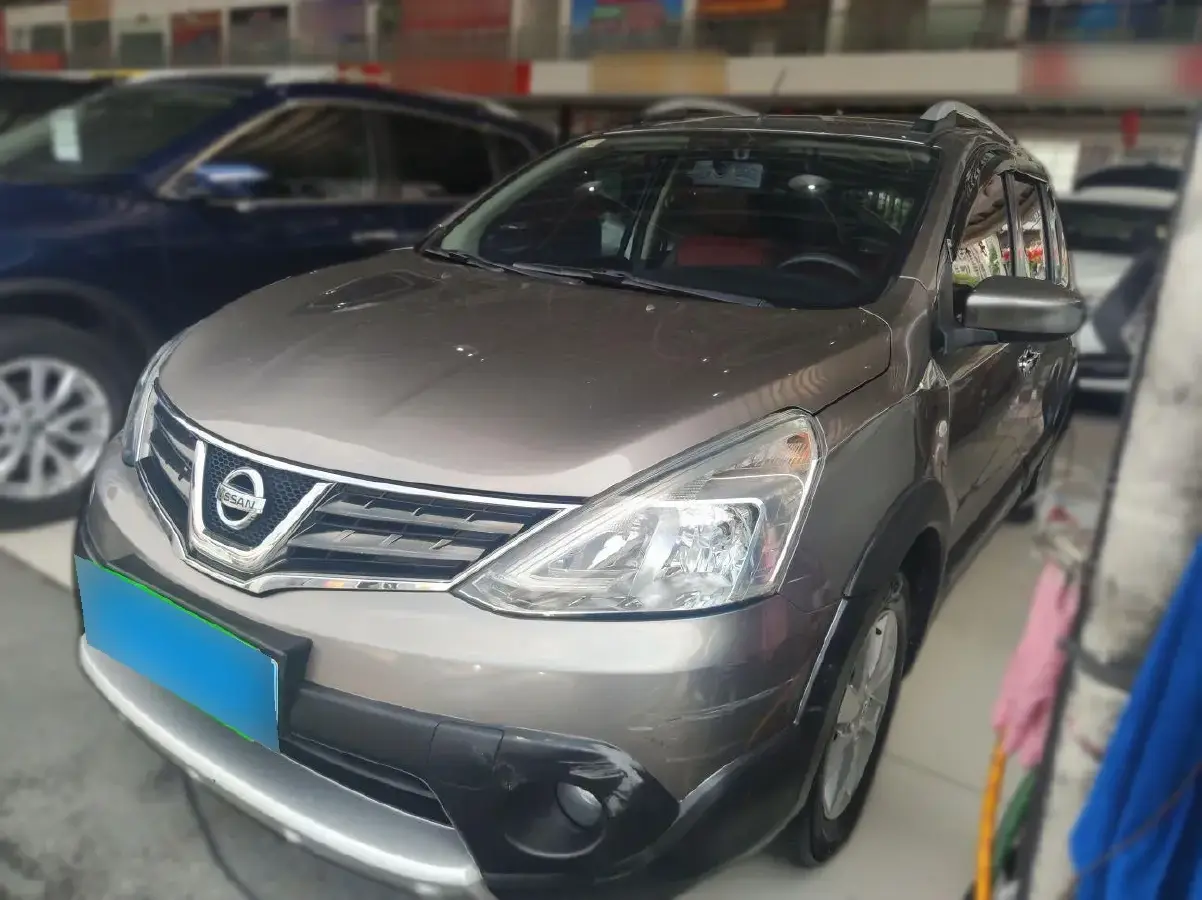 2013 Nissan Livina 1.6L 124HP L4 5MT
