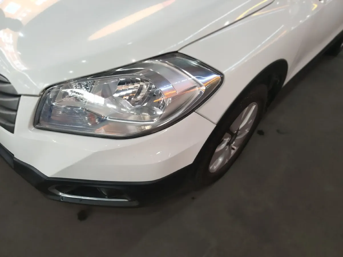 2014 Suzuki S-cross 1.6L 122HP L4 CVT,autocango,china used car exporter,china ev exporter,chinese used car exporter,chinese used ev exporter