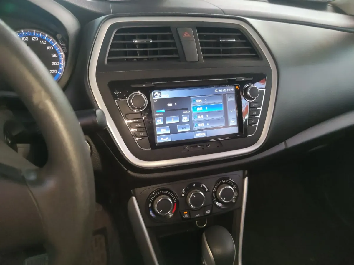 2014 Suzuki S-cross 1.6L 122HP L4 CVT,autocango,china used car exporter,china ev exporter,chinese used car exporter,chinese used ev exporter