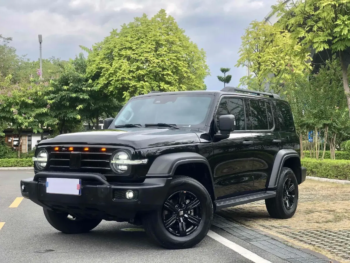 2021 Tank 300 2.0T 227HP L4 8AT