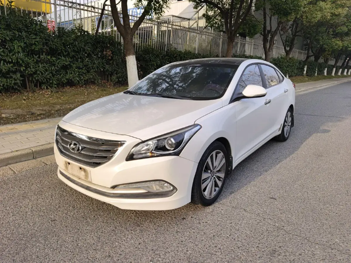 2014 Hyundai Mistra 1.8L 143HP L4 6AT