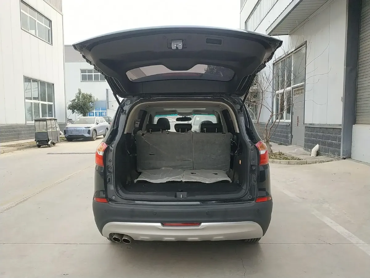 2020 SWM X7 2.0L 137HP L4 5MT,autocango,china used car exporter,china ev exporter,chinese used car exporter,chinese used ev exporter