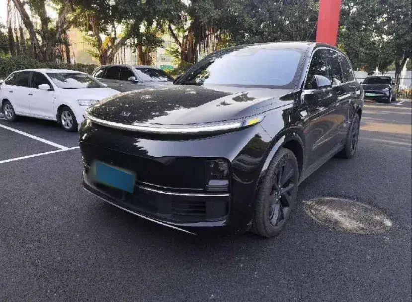 2023 Li L8 Range Extended 154HP REEV 40.9KWH